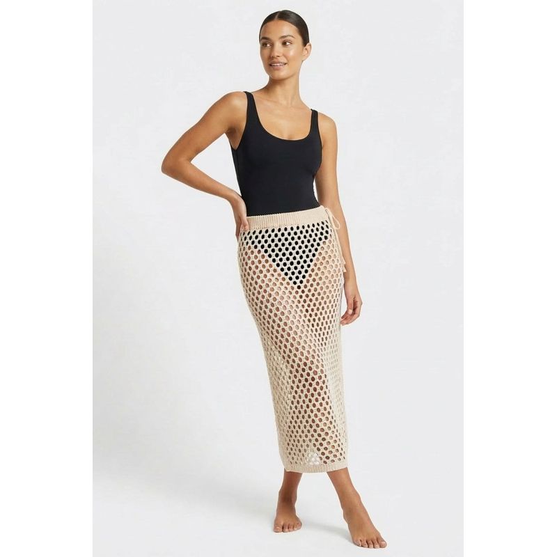 Salida de baño tipo falda confeccionada en malla