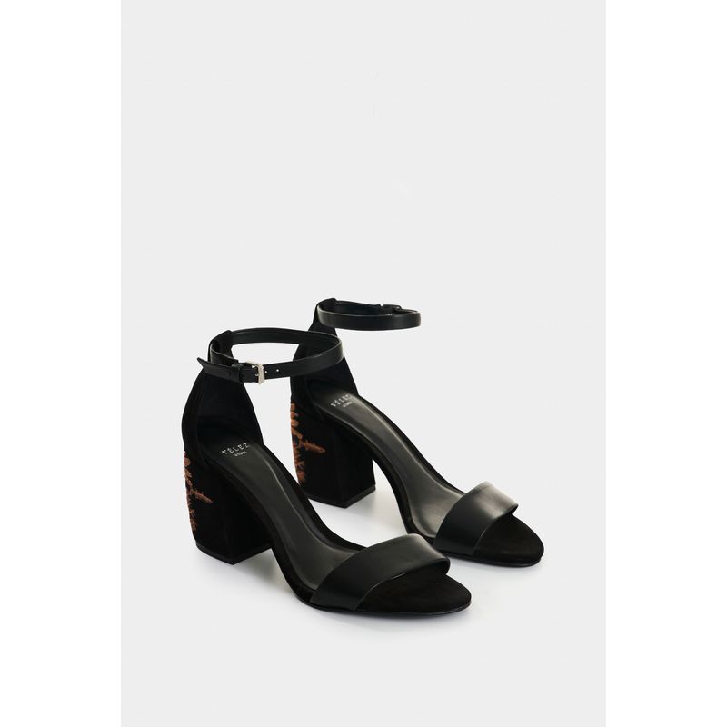 Sandalia de tacón Encanto de cuero gamuzado para mujer bordado