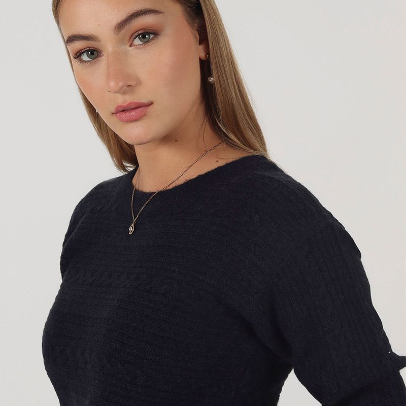 Sweater cuello redondo manga larga