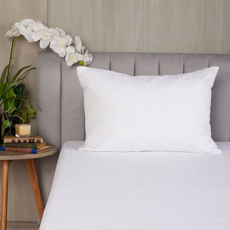Protector de Almohada Hotel Experience Quilted Impermeable
