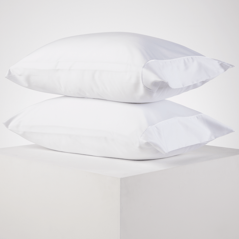 Set x 2 Fundas Hotel Experience 300 Hilos Sateen Plain Blanco 48 x 75 cm