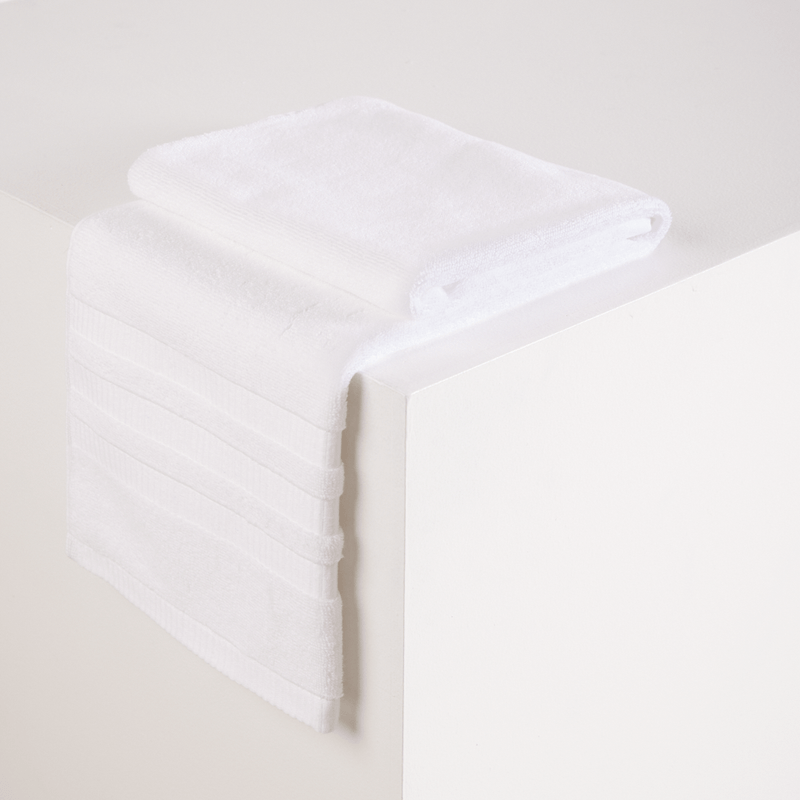 Toalla De Manos 100% Algodón 620 gr Malibú Blanca 50 x 90 cm