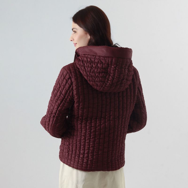 Chaqueta Cuello Alto Manga Larga